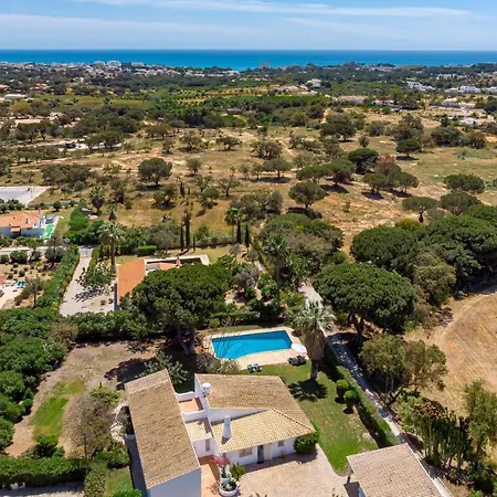 Villa Bolota